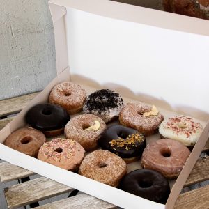 Pack 12 donuts clásicos madrid